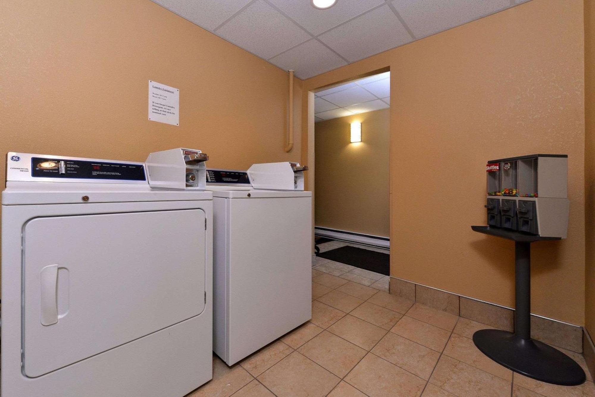 Quality Inn Appleton Esterno foto