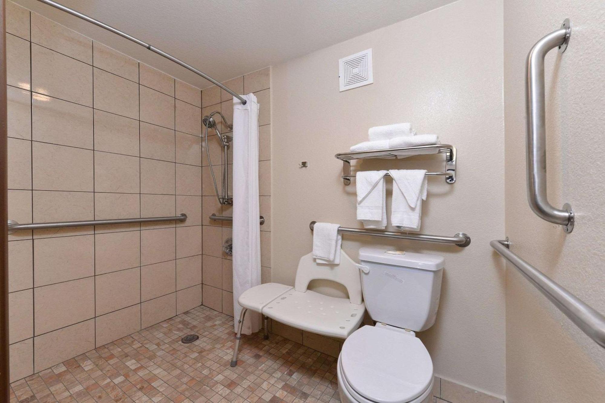 Quality Inn Appleton Esterno foto